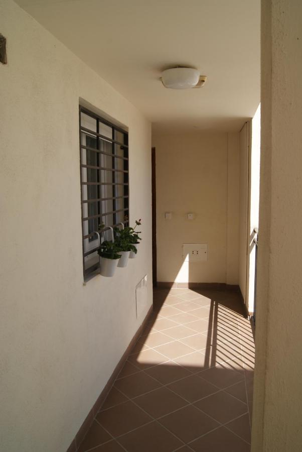 Apartamento Penas Blancas, Junto A Ruta De Cahorros, Monachil. *